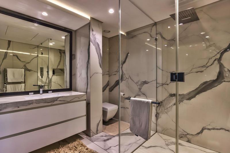 5 Bedroom Property for Sale in Bantry Bay Western Cape